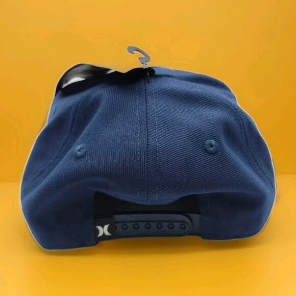 NWT HURLEY PRINTED FLAT BRIM YOUTH 8-20 SNAPBACK HAT New Excellent - Picture 2 of 5